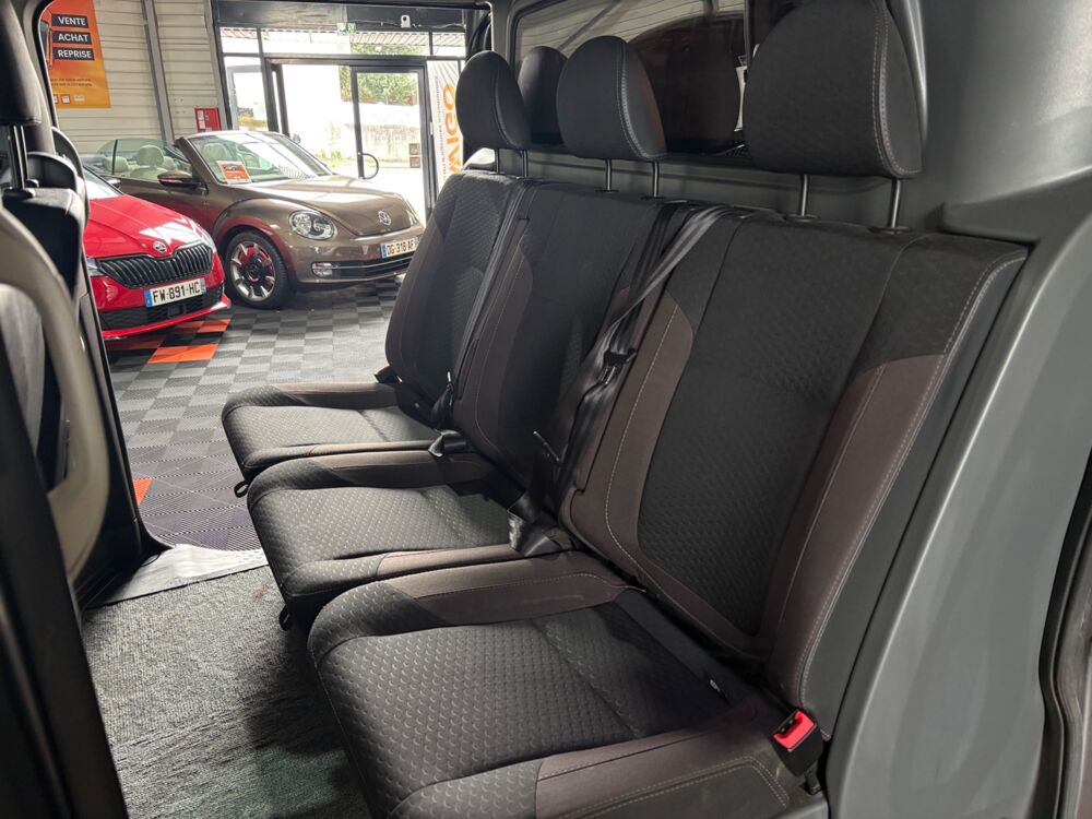 Divers CABINE APPROFONDIE 1.6 145 CH / RADARS ARR / 6 PLACES / DOUB 2019 occasion 29000 Quimper