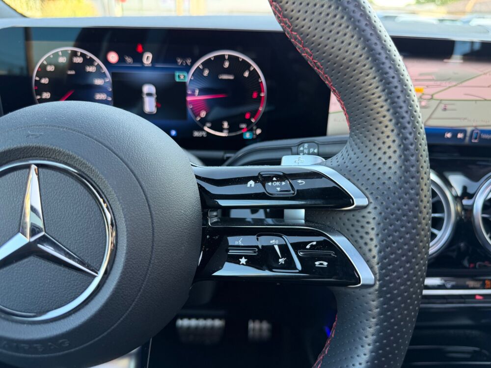 Classe GLA 200 D 150CH AMG LINE 8G-DCT - GARANTIE CONSTRUCTEUR 22 MOIS 2025 occasion 13700 Marignane