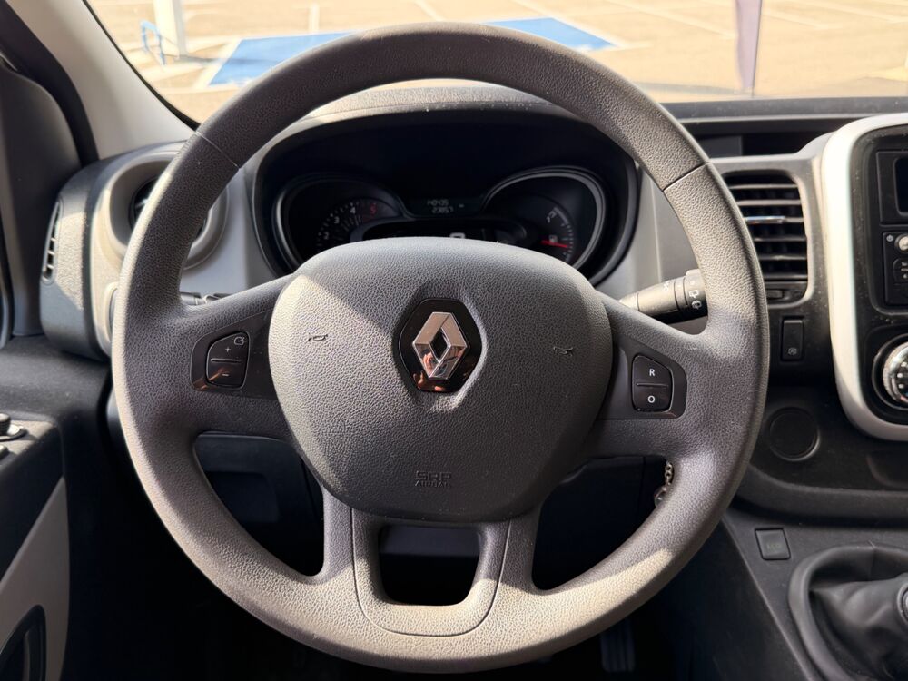 Trafic FOURGON 1.6 DCI 125CH L1H1 ENERGY CONFORT 2018 occasion 26000 Valence