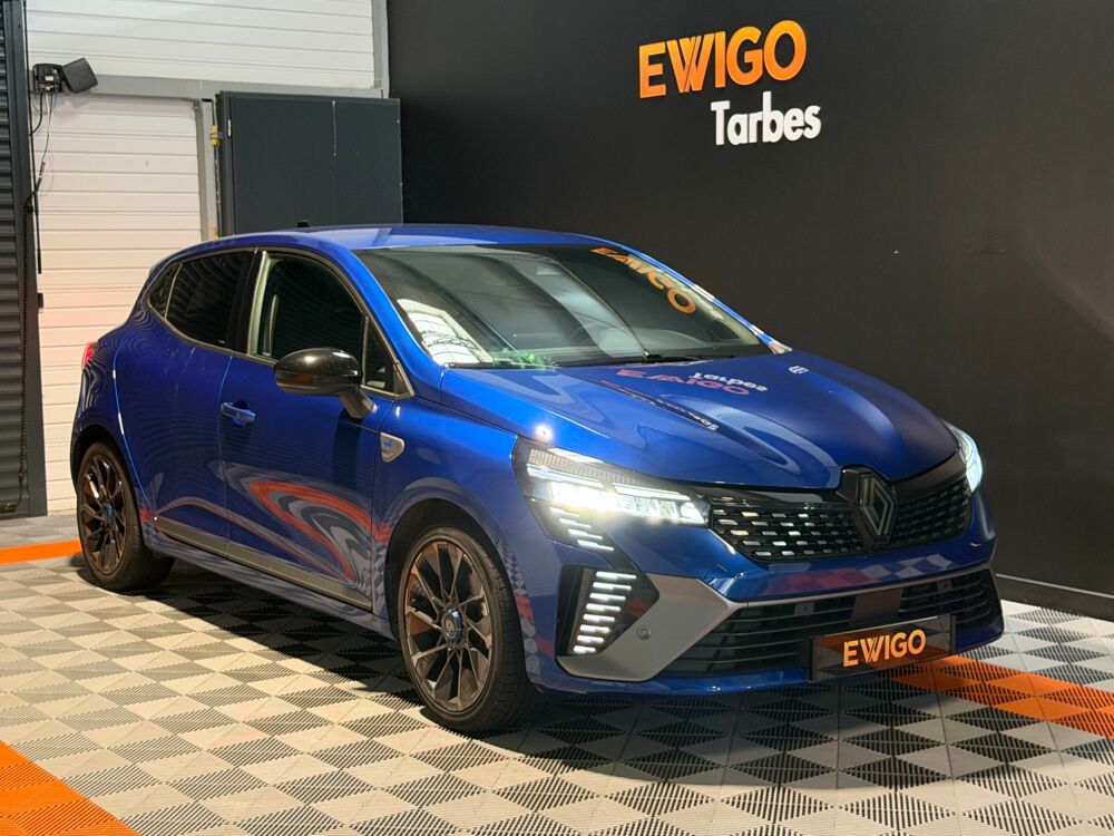 Clio V(5) 1.6 E-TECH 145 ch ESPRIT ALPINE HYBRIDE 2024 occasion 65290 Juillan