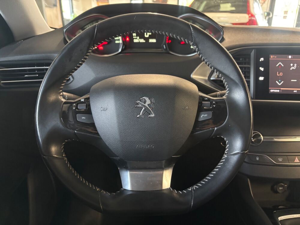 308 II 1.2 130 ALLURE START-STOP - DISTRIBUTION 2025 - CAMERA DE 2019 occasion 79000 Niort