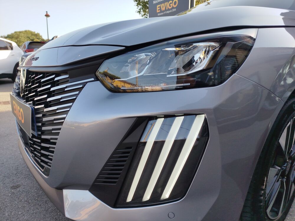 208 GENERATION-II 1.2 100CH MHEV HYBRID ALLURE E-DCS6 BVA 2025 occasion 13700 Marignane