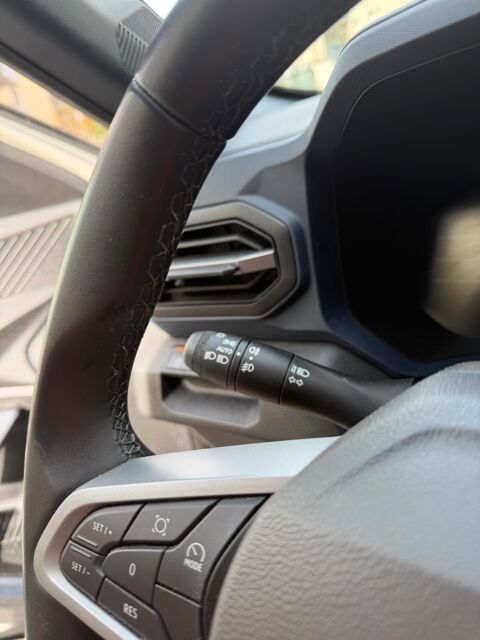 Duster 1.6 140H 95 FULL-HYBRID - 1.2KWH - JOURNEY - 4X2 - BVA - 1E 2025 occasion 69150 D&eacute;cines-Charpieu