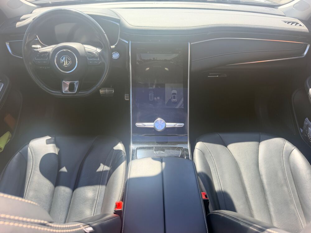 Marvel R ELECTRIC 177 CH 70 KWH LUXURY + CAMERA 360 + TOIT OUVRANT 2023 occasion 97410 Saint-Pierre