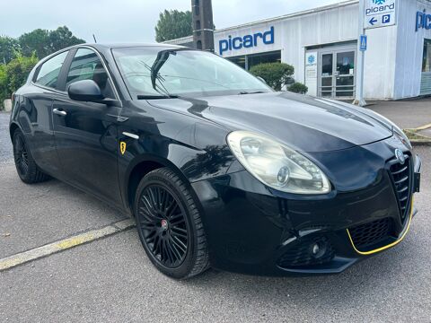 Giulietta 2.0 JTDM 170 CH EXCLUSIVE S&S / DISTRIBUTION + EMBRAYAGE NEU 2012 occasion 40000 Mont-de-Marsan