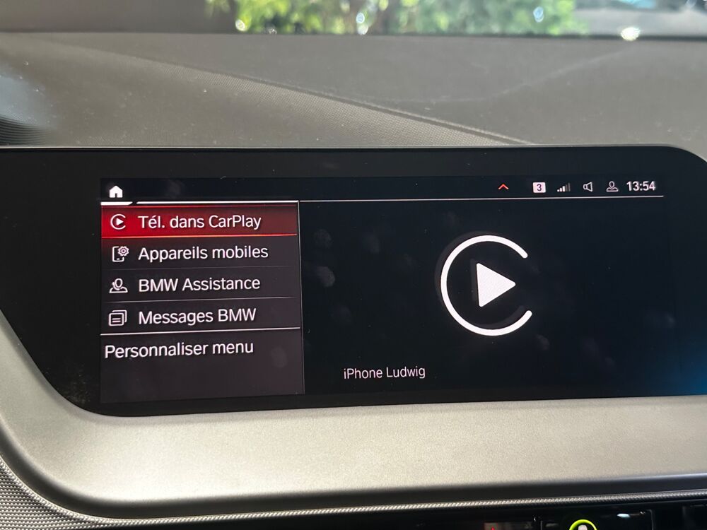 S&eacute;rie 1 1.5 D 116D 116 CH BVA / CARPLAY / RADARS AV & AR / PHARES LE 2021 occasion 29000 Quimper