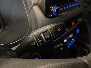 Kona 1.6 CRDI 136CH HYBRID 48V CREATIVE DCT-7 BVA - 4 PNEUS HIVER 2021 occasion 69400 Arnas