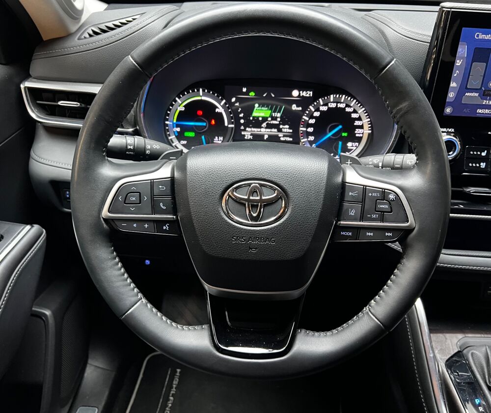 Highlander 2.5 248H 190 HYBRID FULL-HYBRID 1.9KWH LOUNGE AWD-I 4X4 BVA 2022 occasion 33320 Eysines