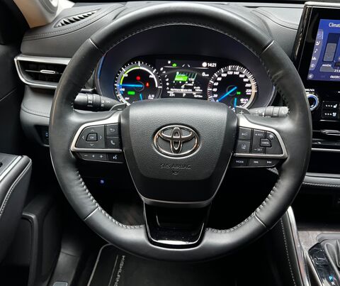 Highlander 2.5 248H 190 HYBRID FULL-HYBRID 1.9KWH LOUNGE AWD-I 4X4 BVA 2022 occasion 33320 Eysines