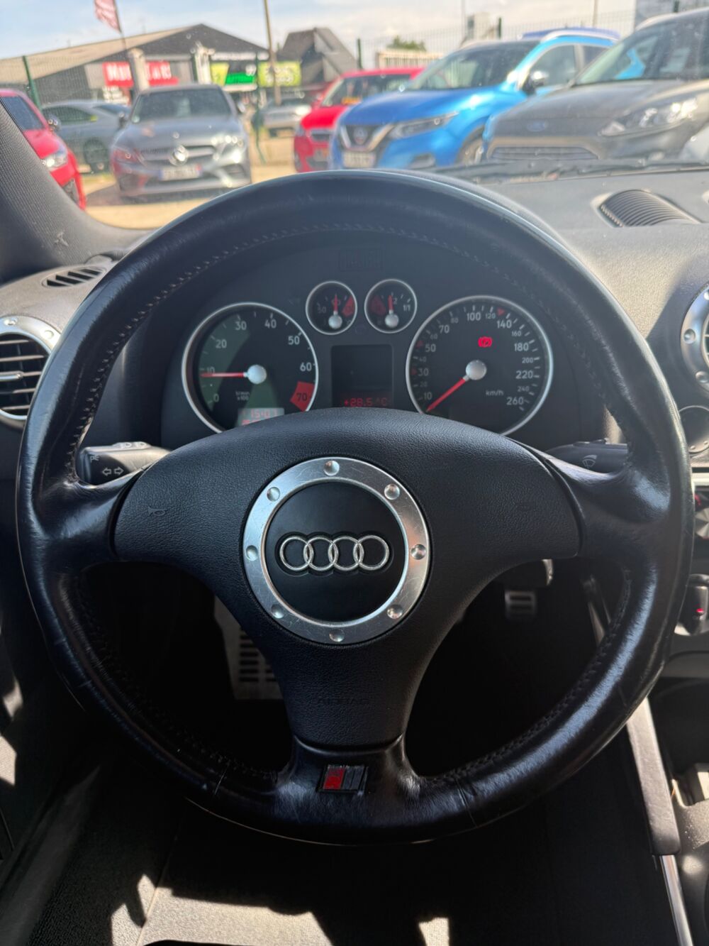 TT COUPE 1.8 T 180 CH - INTERIEUR CUIR - RADIO - VERROUILLAGE C 1999 occasion 27000 &Eacute;vreux