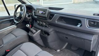 Primastar FOURGON 2.0 DCI 130ch FIRST EDITION 2023 occasion 34430 Saint-Jean-de-V&eacute;das