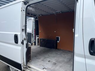 Movano FOURGON 2.2 BLUEHDI 120 - TVA RECUPERABLE - 3T0 L1H1 PACK BU 2022 occasion 44220 Cou&euml;ron