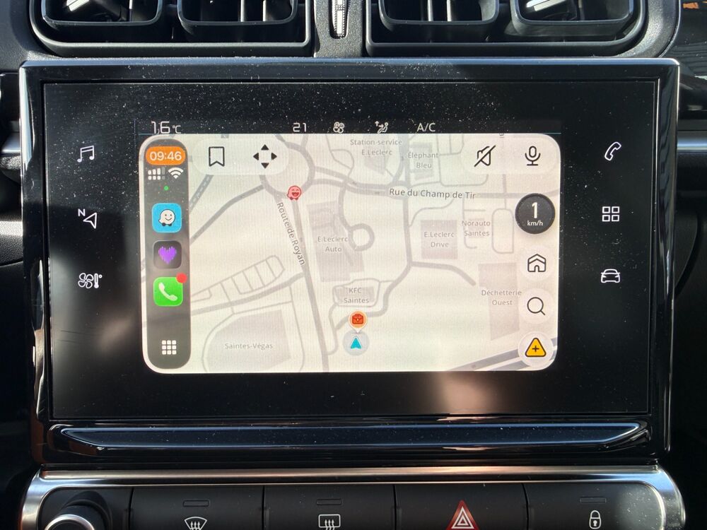 C3 GENERATION-III 1.2 PURETECH 82ch FEEL / CARPLAY 2020 occasion 17100 Saintes