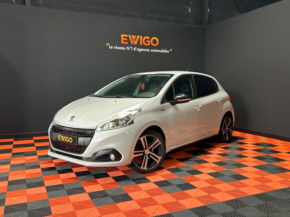 208 1.2 110 CH GT LINE / ENTRETIEN CONSTRUCTEUR / COURROIE OK / 2017 occasion 29000 Quimper