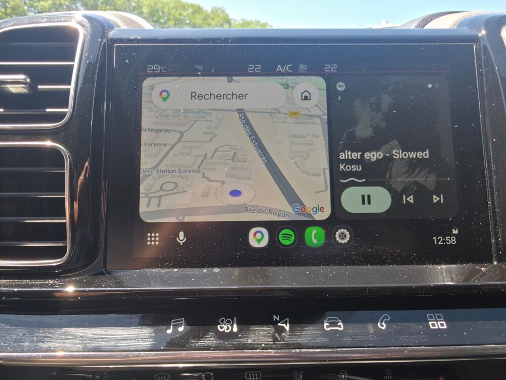 C5 aircross 1.5 BLUEHDI 130 FEEL PACK EAT8 START-STOP / SUREQUIPE CAMERA 2019 occasion 17100 Saintes