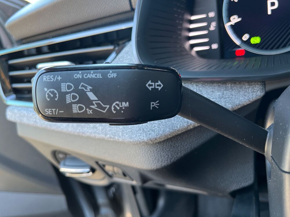 Kamiq 1.5L TSI 150ch SELECTION - APPLE CARPLAY SANS FIL + CAMERA D 2024 occasion 38420 Le Versoud