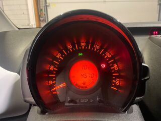 108 1.0 VTI 70ch STYLE START-STOP/ REGULATEUR DE VITESSE/ CLIM 2017 occasion 78125 Gazeran