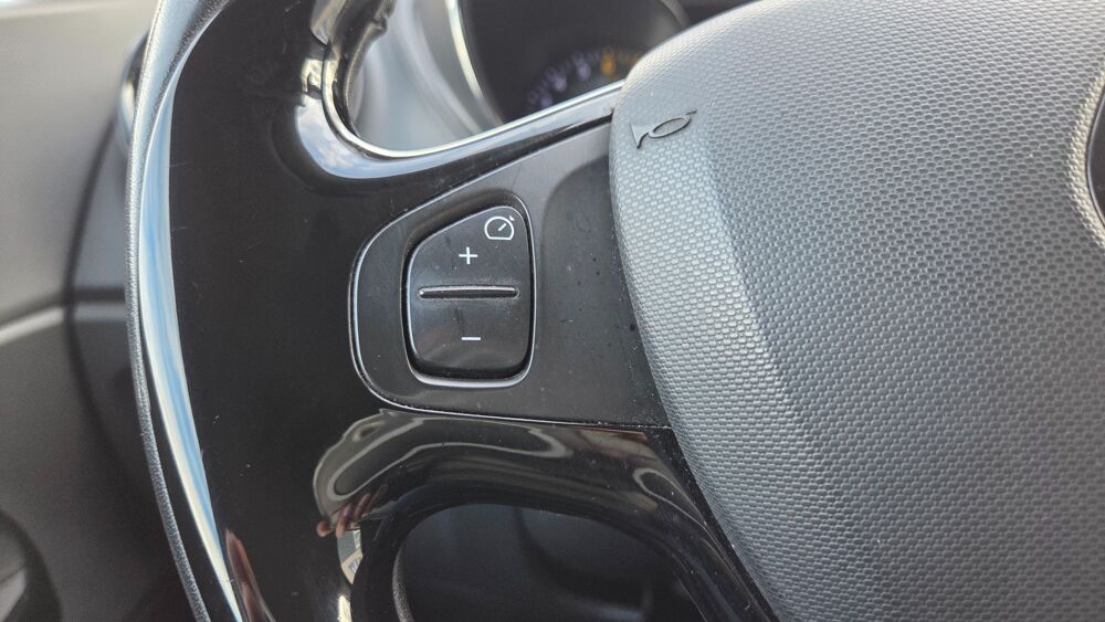 Captur 1.2 120ch INTENS BVA - CAMERA DE RECUL - CLIM AUTO - REGULAT 2015 occasion 27000 &Eacute;vreux