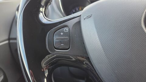 Captur 1.2 120ch INTENS BVA - CAMERA DE RECUL - CLIM AUTO - REGULAT 2015 occasion 27000 &Eacute;vreux