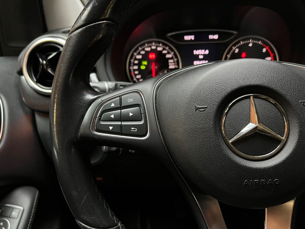 Classe B 1.5 180 CDI 110 INTUITION 7G-DCT BVA / CAM&Eacute;RA DE RECUL / GPS 2017 occasion 33320 Eysines