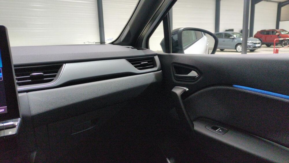 Captur E-TECH FULL HYBRID 160ch TECHNO + APPLE CARPLAY SANS FIL + C 2025 occasion 38420 Le Versoud