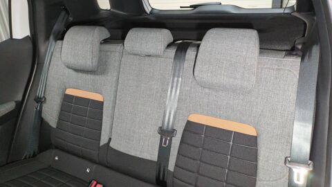C3 Aircross HYBRIDE 145ch BVA E-DCS6 PLUS / APPLE CARPLAY SANS FIL / CAM 2026 occasion 38420 Le Versoud