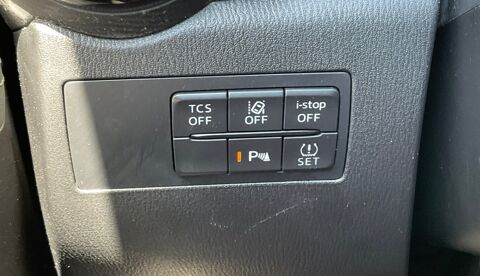 Cx-3 2.0 SKYACTIV-G 120 EXCLUSIVE EDITION 2WD BVA - Attelage- si&egrave; 2019 occasion 78410 Flins-sur-Seine
