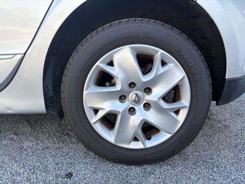 Sc&eacute;nic 1.5 dCi 110ch Bose EDC BVA 2015 occasion 64122 Urrugne