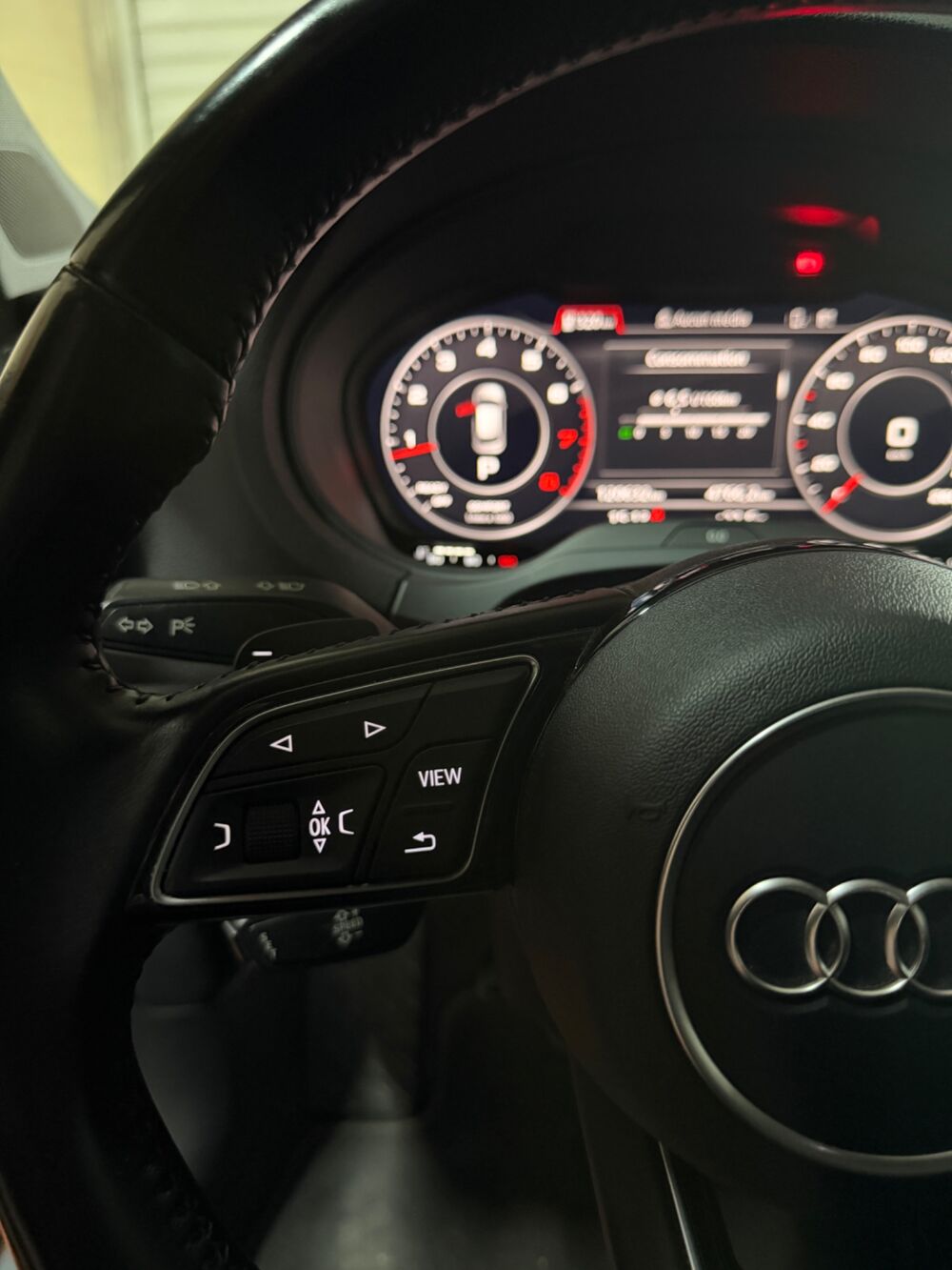 A3 SPORTBACK 1.4-TFSI 150CV DESIGN LUXE S-TRONIC BVA-TOIT OUVRA 2017 occasion 60740 Saint-Maximin