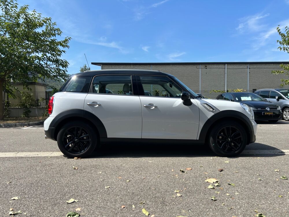 Countryman 1.6L D 112ch COOPER PACK CHILI - TOIT OUVRANT + RADARS AR 2015 occasion 38420 Le Versoud