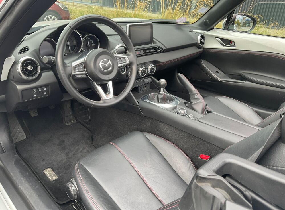 MX-5 ROADSTER 2.0 160 SPORT LINE ST - Si&egrave;ges cuirs chauffants/GPS 2017 occasion 78410 Flins-sur-Seine