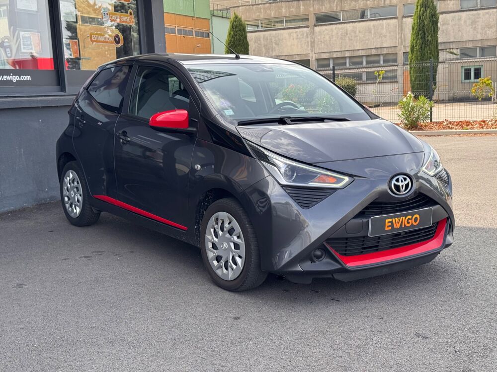 Aygo 1.0 VVTI 70 X-Play X-Shift / CAMERA DE RECUL / CARPLAY / CLI 2021 occasion 26000 Valence