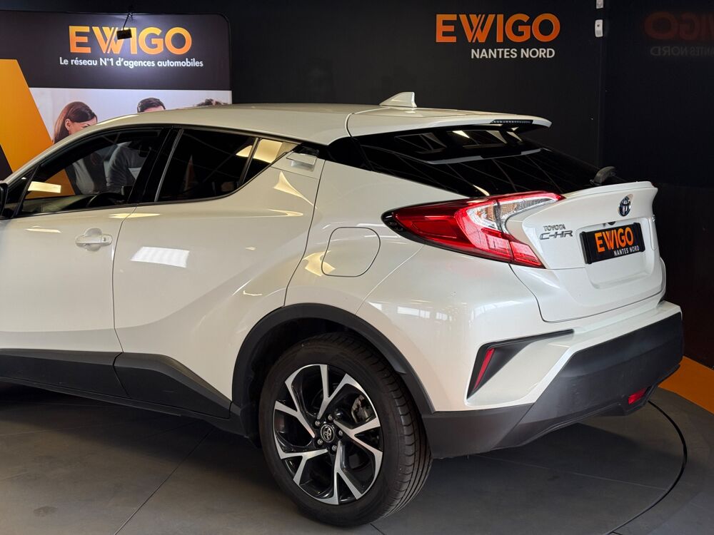 C-HR 1.8 HSD 122 H 100 FULL-HYBRID BVA // CAM&Eacute;RA DE RECUL // SI&Egrave;G 2018 occasion 44300 Nantes