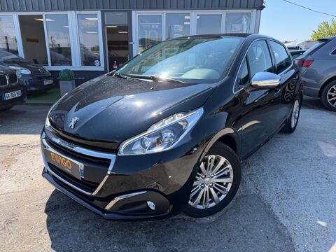 208 110CH ALLURE BVA 1&Egrave;RE MAIN - SUIVI PEUGEOT - CARPLAY - ATTEL 2018 occasion 27000 &Eacute;vreux