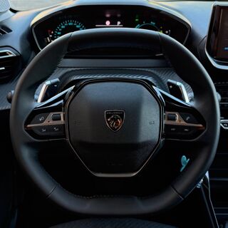 208 II (2) 1.2 HYBRID 110 STYLE E-DCS6 + RADARS AR + CARPLAY + 1 2025 occasion 54000 Nancy
