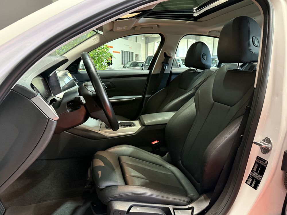S&eacute;rie 3 2.0 318 D 150 LOUNGE BVA / TOIT OUVRANT / CARPLAY 2020 occasion 29000 Quimper