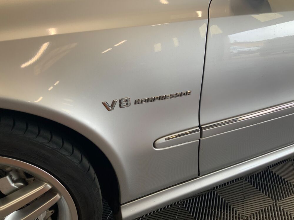 Classe E BREAK V8 KOMPRESSOR 5.4L 55 475chv AMG BVA 2004 occasion 26100 Romans-sur-Is&egrave;re