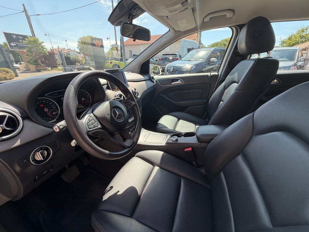 Classe B 1.5 180 CDI 110CH INSPIRATION 7G-TRONIC BVA - INTERIEUR CUIR 2017 occasion 13700 Marignane