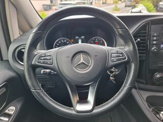 Vito MIXTO 2.0 119 CDI 190CV - 5 PLACES - SELECT - 4X4 - BVA9 - E 2023 occasion 69150 D&eacute;cines-Charpieu