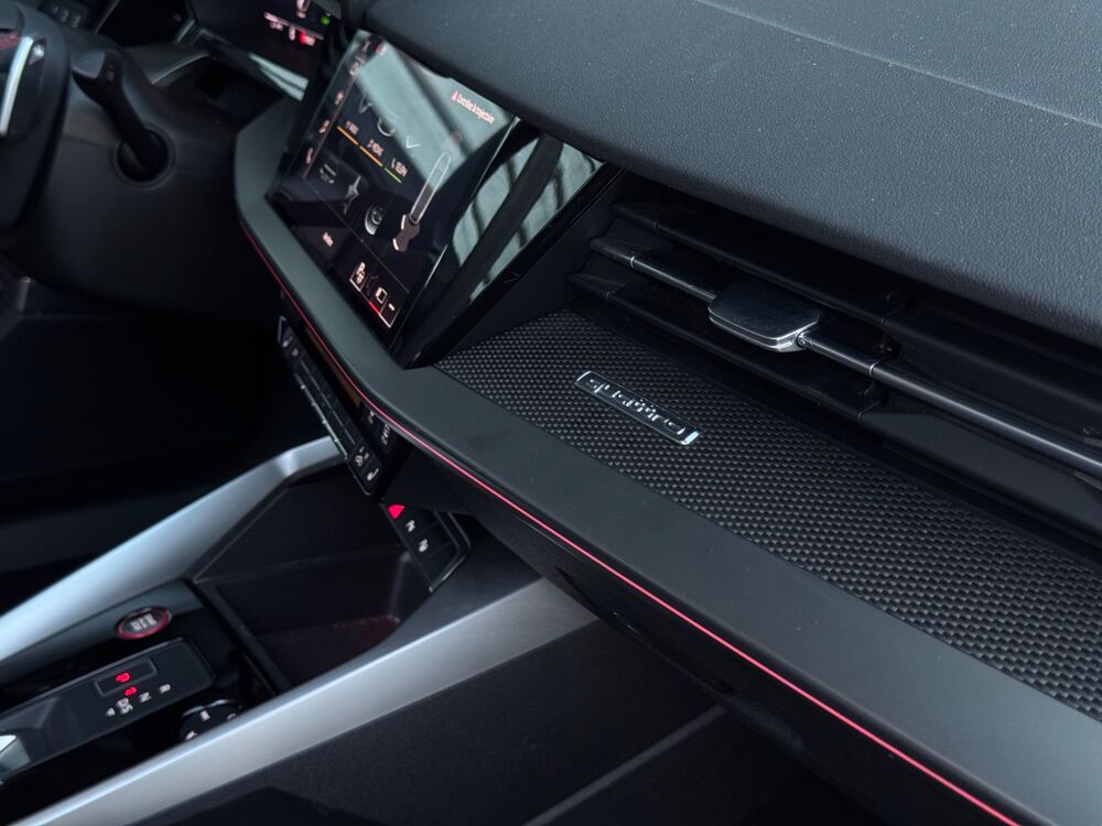 RS3 SPORTBACK 8Y 2.5 TFSI 400CH QUATTRO S-TRONIC - IMMAT FR - SU 2022 occasion 57600 Forbach