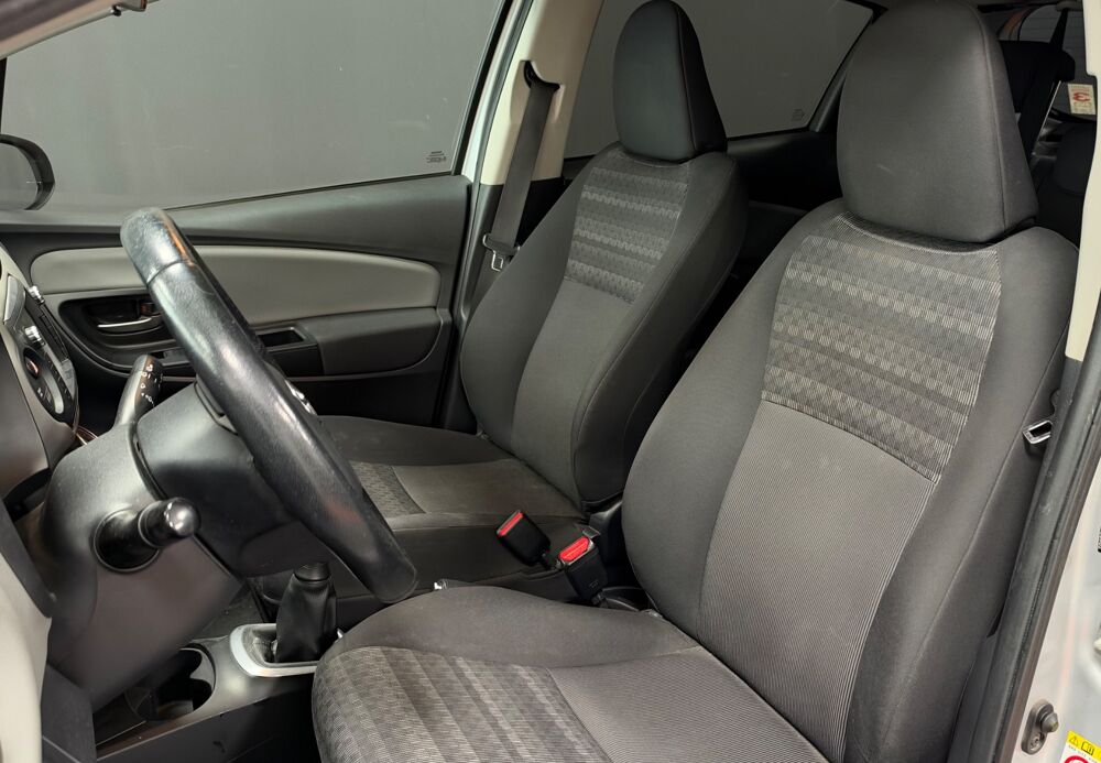 Yaris 69ch VVT-i DYNAMIC 5P // CAMERA DE RECUL 2017 occasion 34430 Saint-Jean-de-V&eacute;das