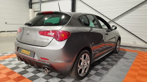 Giulietta 2.0 JTDM 150CH LUSSO / DISTRIBUTION OK / CLIMATISATION AUTO 2017 occasion 17430 Tonnay-Charente