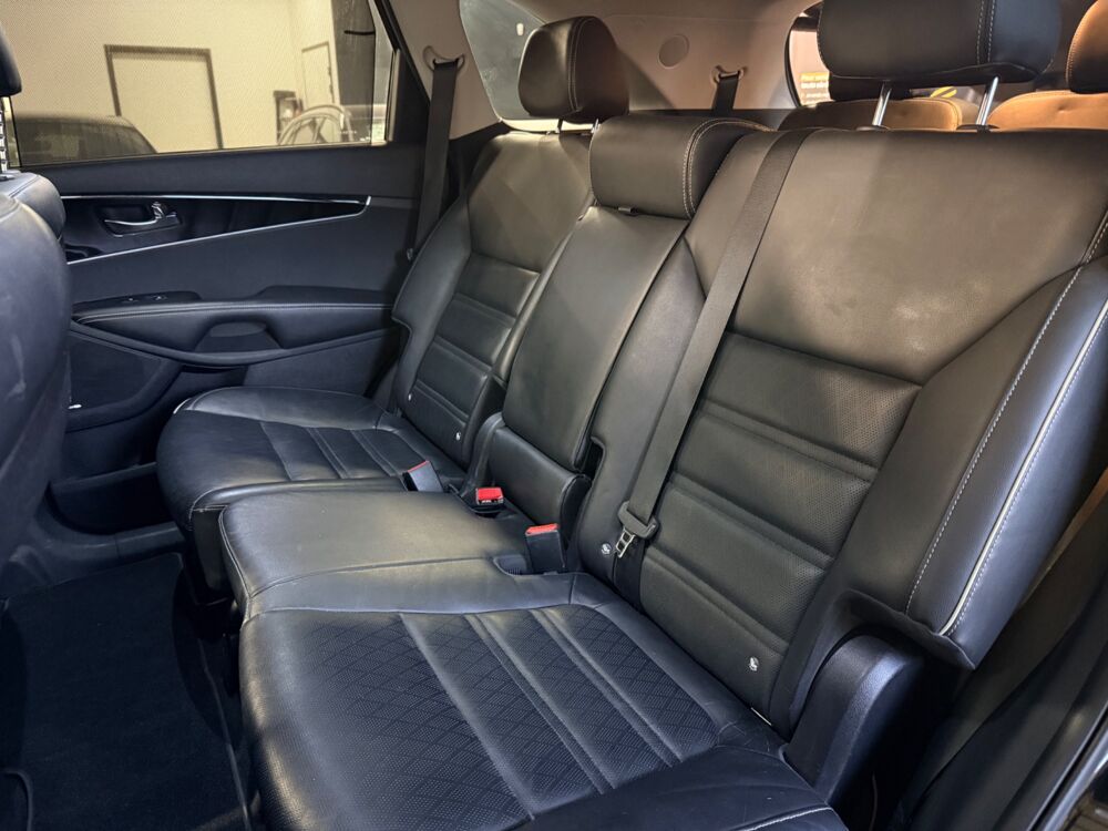 Sorento 2.2 CRDI 200 Ch GT LINE ULTIMATE 4X4 BVA - 7 PLACES - OPTION 2019 occasion 79000 Niort