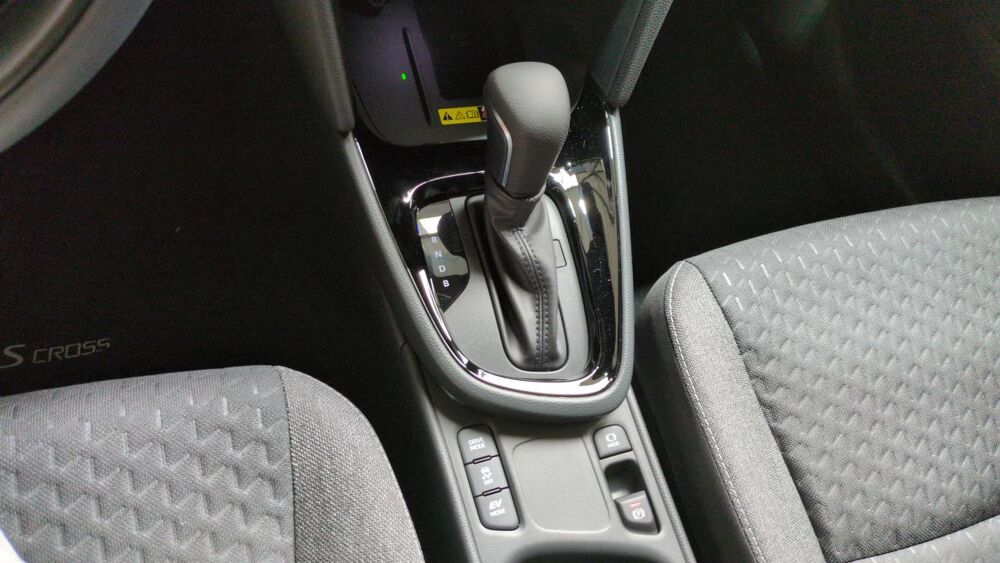 Yaris Cross HYBRID 130H 2WD BVA DESIGN SUREQUIPE 2026 occasion 13700 Marignane