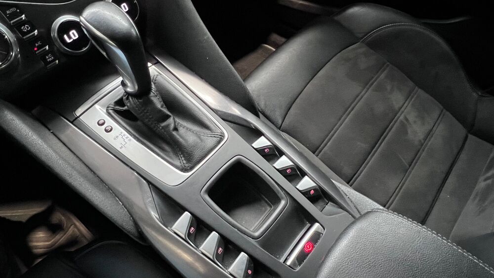 DS5 1.6 BLUEHDI 120 Ch S&S SO CHIC EAT6 - DISTRI NEUVE - CARPLAY 2018 occasion 33610 Cestas