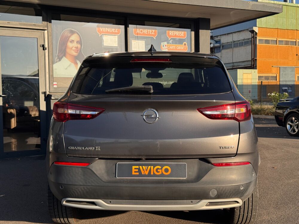 Grandland x 1.2 130Ch - ULTIMATE BVA8 - CARPLAY - SI&Egrave;GES CHAUFFANTS - EN 2019 occasion 26000 Valence