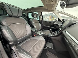 Sc&eacute;nic 1.3 TCE 140 BLACK EDITION - SI&Egrave;GES MASSANTS - CAM&Eacute;RA DE RECU 2018 occasion 27000 &Eacute;vreux