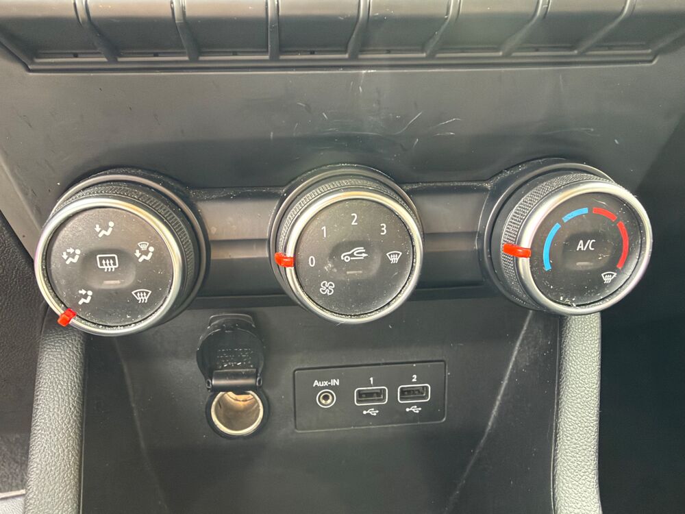 Clio V SOCIETE 2 PLACES 1.5 BLUEDCI 85CH - CARPLAY - REGULATEUR L 2020 occasion 27000 &Eacute;vreux