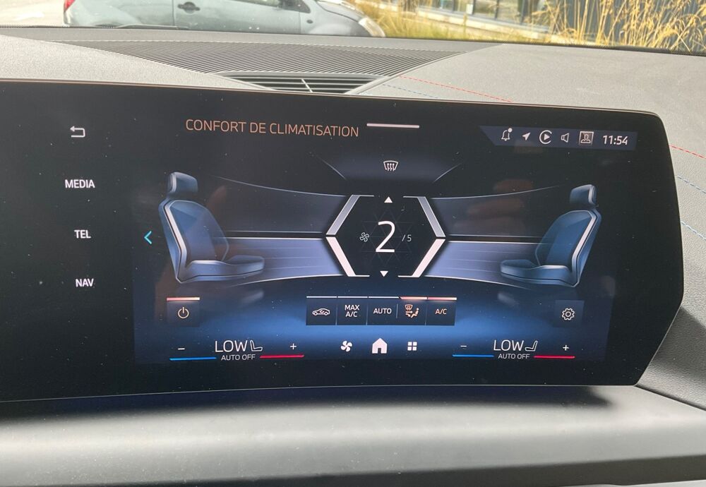 S&eacute;rie 1 1.5 120 170H M-SPORT 155 MHEV HYBRID 48VOLT DKG BVA - Cam&eacute;ra 2025 occasion 78410 Flins-sur-Seine