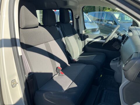 Proace 2.0 D4D 177 CH L2 DYNAMIC BVA CABINE APPROFONDIE / ATTELAGE 2019 occasion 17000 La Rochelle